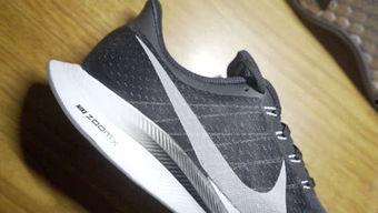 国产aj4翻新视频,还原经典鞋履风采